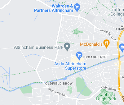 tree surgeon broadheath